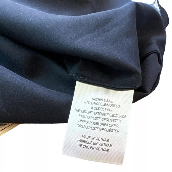 New SACHIN & VABI Navy Petal Floral One Shoulder Bow Chelsea Maxi Gown, Size 12 - Picture 8 of 12